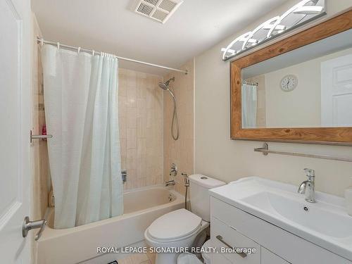 610-285 Enfield Pl, Mississauga, ON - Indoor Photo Showing Bathroom