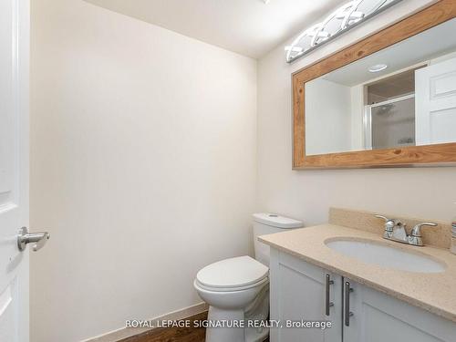 610-285 Enfield Pl, Mississauga, ON - Indoor Photo Showing Bathroom