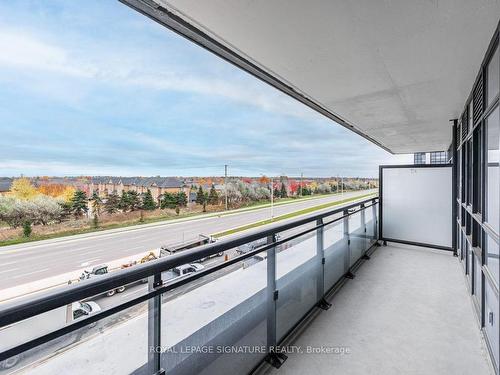 315-395 Dundas St W, Oakville, ON - Outdoor With View With Exterior