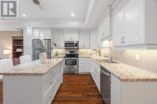 47 Fairhaven Lane, Goderich (Goderich Town), ON - Indoor Photo Showing Kitchen With Stainless Steel Kitchen With Double Sink With Upgraded Kitchen