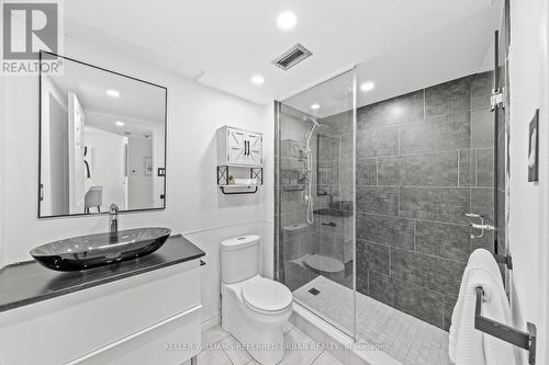 1003 - 701 King Street W, Toronto, ON - Indoor Photo Showing Bathroom