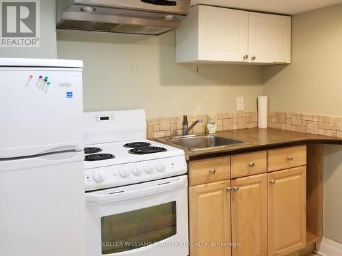 Bsmt - 54 Herbert Avenue, Toronto, ON - Indoor Photo Showing Kitchen