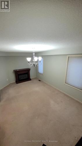 209 Madden Place, Clarington, ON - Indoor Photo Showing Other Room