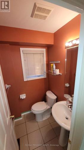 209 Madden Place, Clarington, ON - Indoor Photo Showing Bathroom