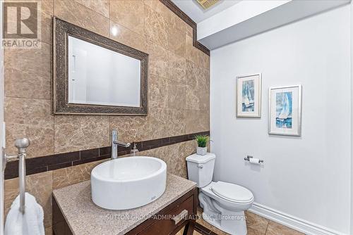 24 Lucerne Drive, Vaughan, ON - Indoor Photo Showing Bathroom