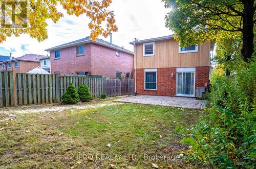 42 Lund Street, Richmond Hill, ON - Outdoor