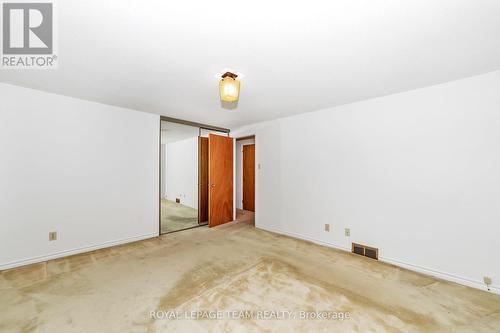 2099 Balharrie Avenue, Ottawa, ON - Indoor Photo Showing Other Room