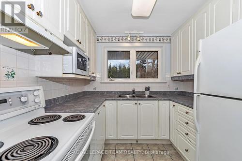 2099 Balharrie Avenue, Ottawa, ON - Indoor Photo Showing Kitchen With Double Sink