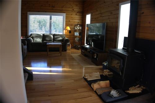 4351 Teal Road, Fairmont Hot Springs, BC - Indoor