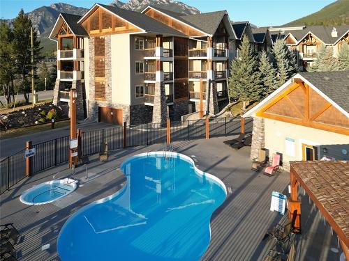 1107-7495 Columbia Avenue, Radium Hot Springs, BC - Outdoor With In Ground Pool