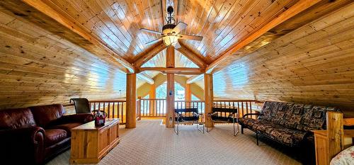 7001 Columbia Ridge Drive, Fairmont Hot Springs, BC - Indoor