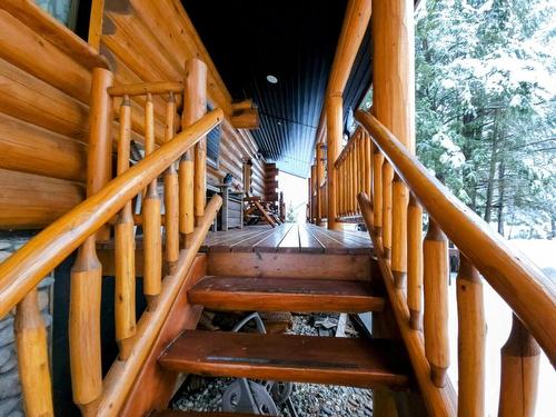 7001 Columbia Ridge Drive, Fairmont Hot Springs, BC -  Photo Showing Other Room