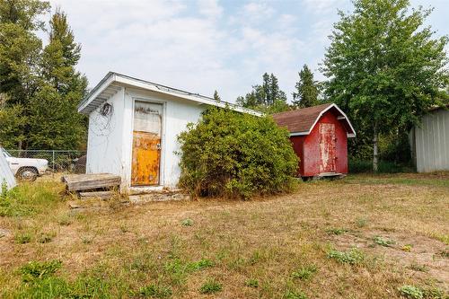 1117 15Th Avenue, Creston, BC - Outdoor