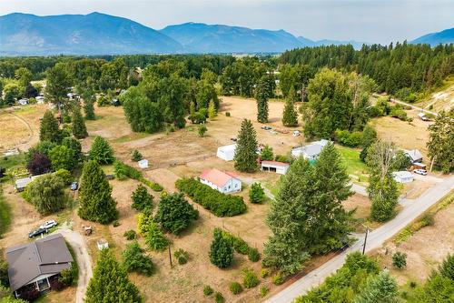 1117 15Th Avenue, Creston, BC - Outdoor With View