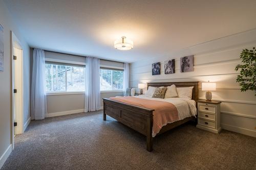 2644 Willowbrae Drive, Kamloops, BC - Indoor Photo Showing Bedroom