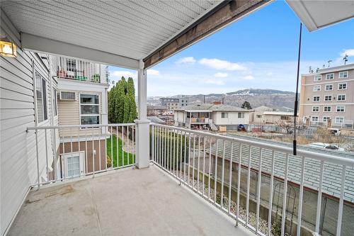 204-120 Vernon Avenue, Kamloops, BC - Outdoor With Exterior