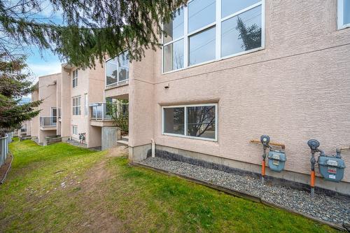 30-383 Columbia St W Street, Kamloops, BC - Outdoor With Exterior