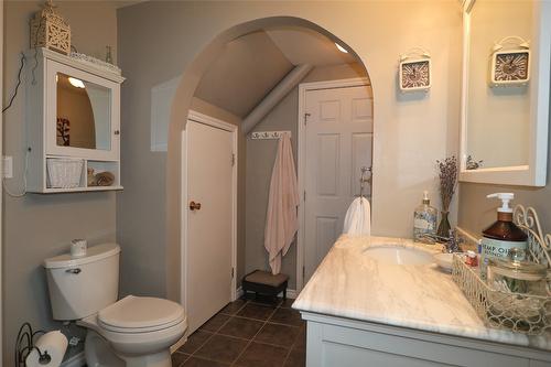 148 309Th Avenue, Kimberley, BC - Indoor Photo Showing Bathroom