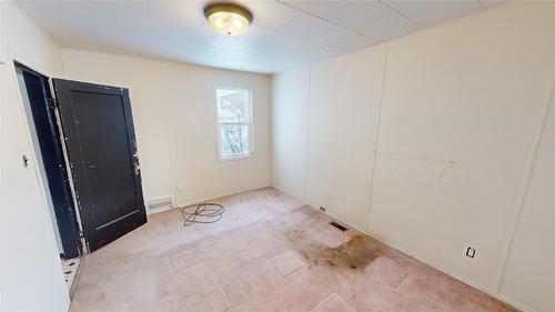 223 Crestbrook Avenue, Cranbrook, BC - Indoor Photo Showing Other Room