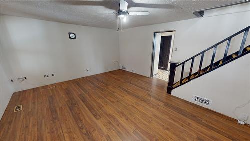 223 Crestbrook Avenue, Cranbrook, BC - Indoor Photo Showing Other Room