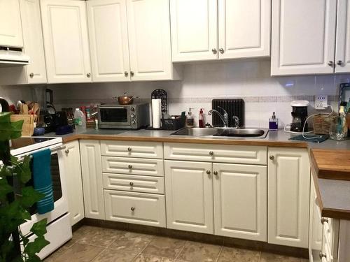 106-105 Knighton Road, Kimberley, BC - Indoor Photo Showing Kitchen