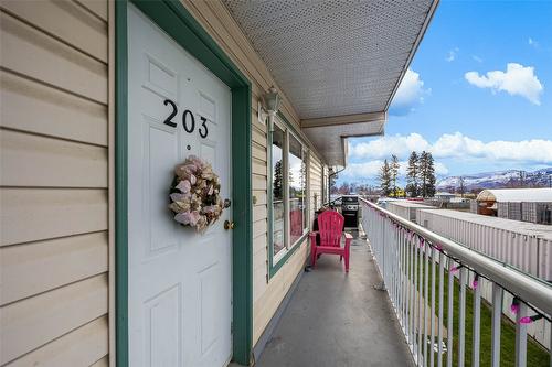 203-380 Shepherd Road, Chase, BC - Outdoor With Exterior