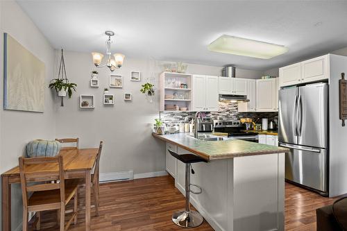 203-380 Shepherd Road, Chase, BC - Indoor Photo Showing Kitchen With Stainless Steel Kitchen With Double Sink