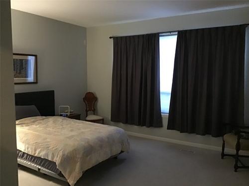 4-650 Harrington Road, Kamloops, BC - Indoor Photo Showing Bedroom