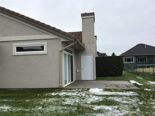 4-650 Harrington Road, Kamloops, BC - Outdoor