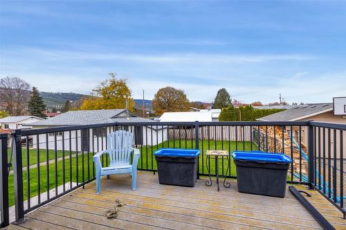 304 Montego Road, Kamloops, BC - Outdoor With Exterior