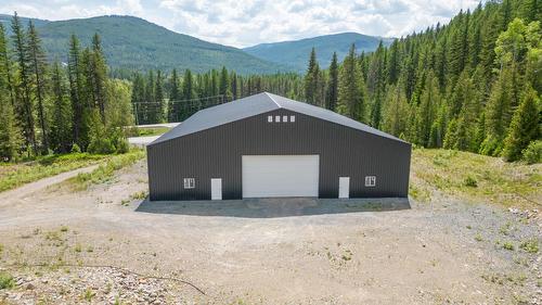 9881 Estates Road, Cranbrook, BC - Outdoor