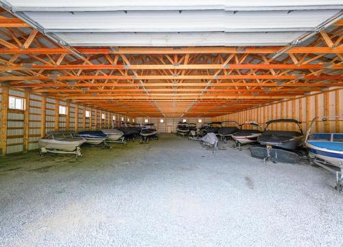 9881 Estates Road, Cranbrook, BC - Indoor Photo Showing Garage