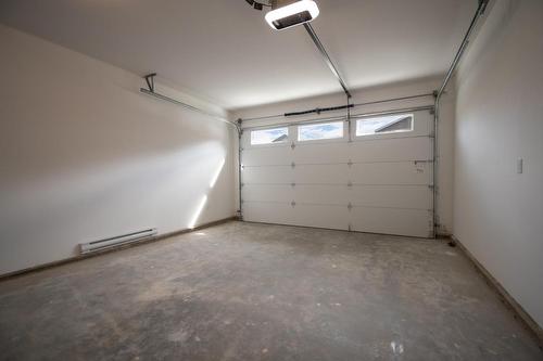 176-8800 Dallas Drive, Kamloops, BC - Indoor Photo Showing Garage