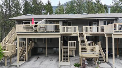 6-7981 Radium Golf Course Road, Radium Hot Springs, BC - Outdoor With Deck Patio Veranda