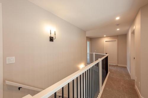 8759 Badger Drive, Kamloops, BC - Indoor Photo Showing Other Room