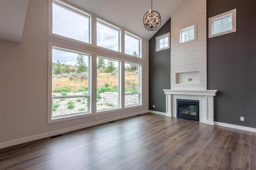 8759 Badger Drive, Kamloops, BC - Indoor Photo Showing Living Room With Fireplace