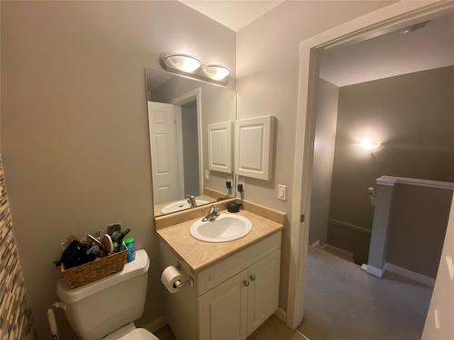 706-200 Black Forest Trail, Invermere, BC - Indoor Photo Showing Bathroom