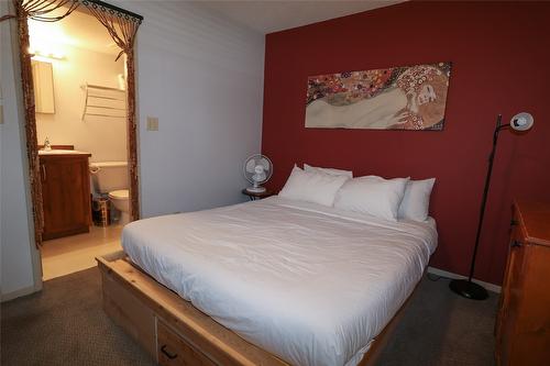 829-880 Northstar Drive, Kimberley, BC - Indoor Photo Showing Bedroom