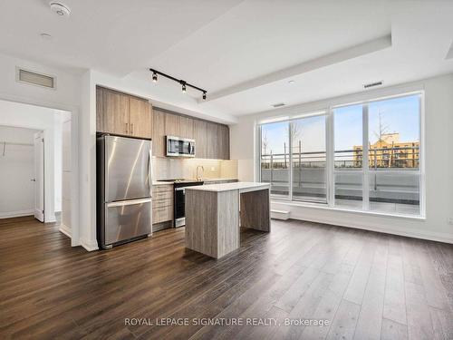 318-286 Main St, Toronto, ON - Indoor Photo Showing Kitchen With Upgraded Kitchen