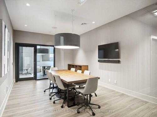 318-286 Main St, Toronto, ON - Indoor Photo Showing Dining Room