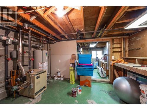 402 Strathcona Terrace, Kamloops, BC - Indoor Photo Showing Basement