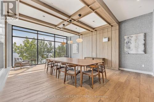 420 - 185 Dunlop Street E, Barrie, ON - Indoor Photo Showing Dining Room