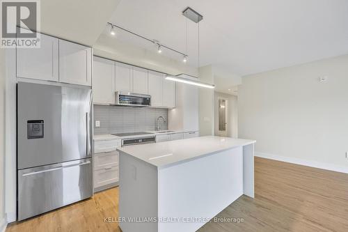 420 - 185 Dunlop Street E, Barrie, ON - Indoor Photo Showing Kitchen With Stainless Steel Kitchen