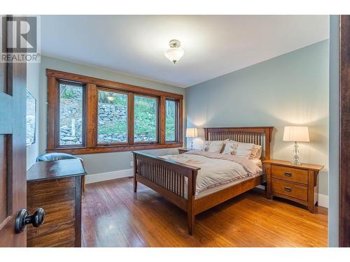 1844 Paul Lake Road, Kamloops, BC - Indoor Photo Showing Bedroom