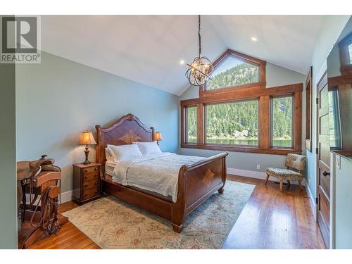 1844 Paul Lake Road, Kamloops, BC - Indoor Photo Showing Bedroom