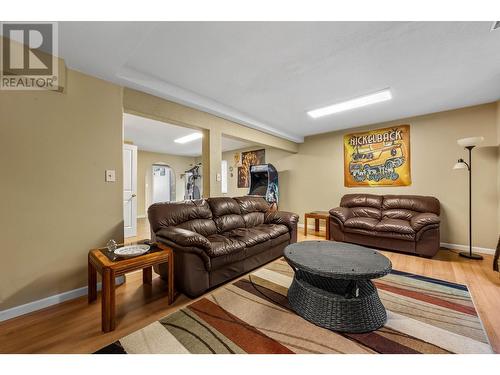 829 Dunrobin Drive, Kamloops, BC - Indoor Photo Showing Basement