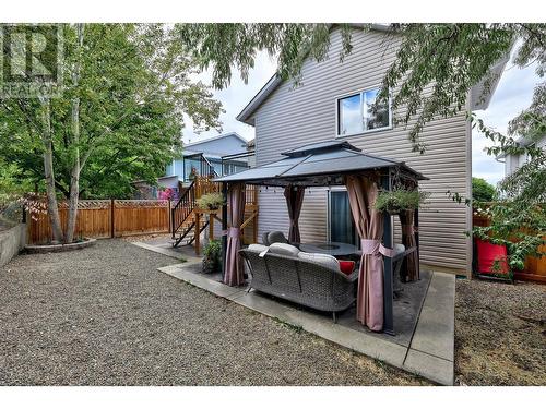 829 Dunrobin Drive, Kamloops, BC - Outdoor