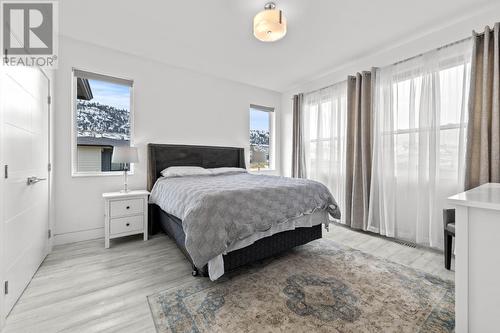 205 Rue Cheval Noir, Kamloops, BC - Indoor Photo Showing Bedroom