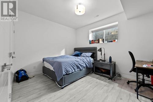 205 Rue Cheval Noir, Kamloops, BC - Indoor Photo Showing Bedroom