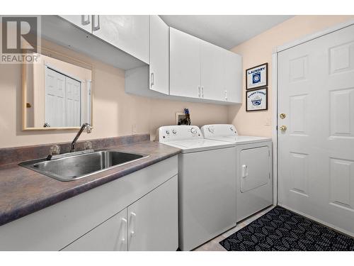 3639 Overlander Drive, Kamloops, BC - Indoor Photo Showing Laundry Room